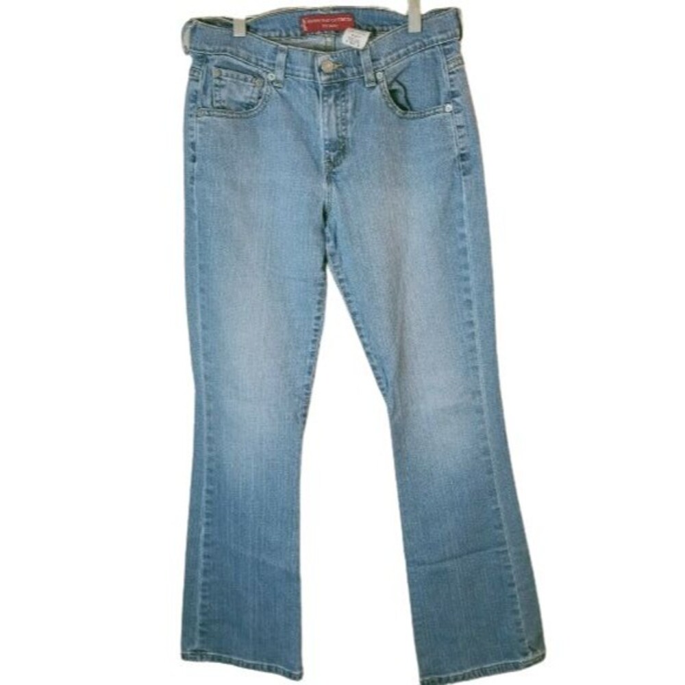 Levi's 515 Jeans Women’s 28x29 Nouveau Bootcut Mid Rise Medium Wash